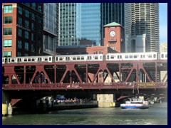 Chicago Architecture Foundation Boat Tour 69 - L train above Wells St